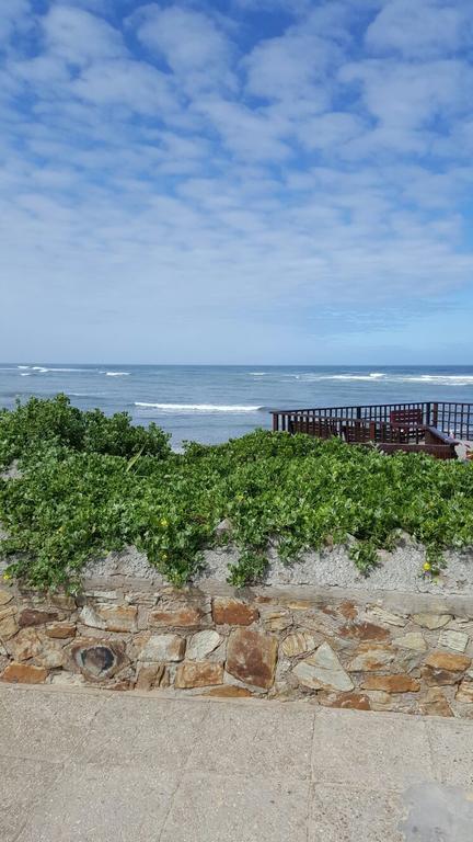 Tertia'S Logcabin Port Alfred Exterior photo